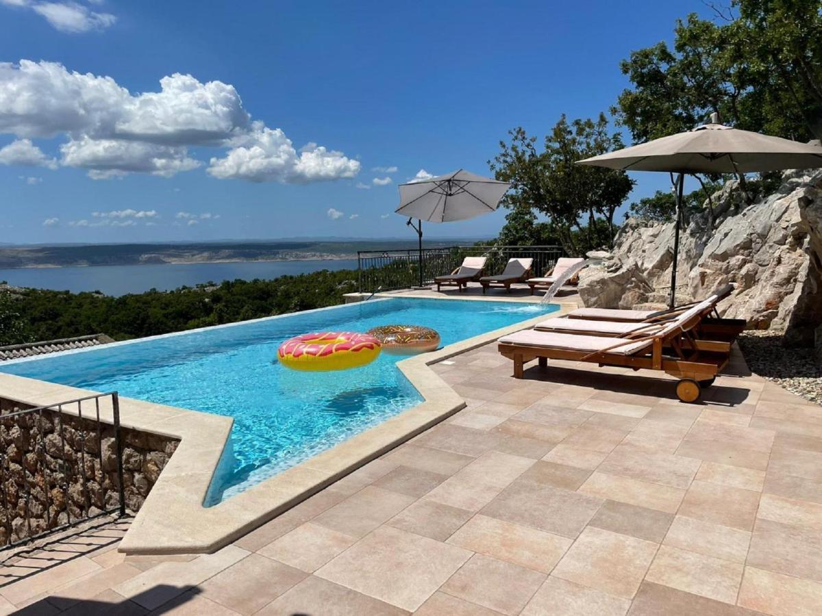 Lovely Holiday Home In Starigrad Eksteriør billede