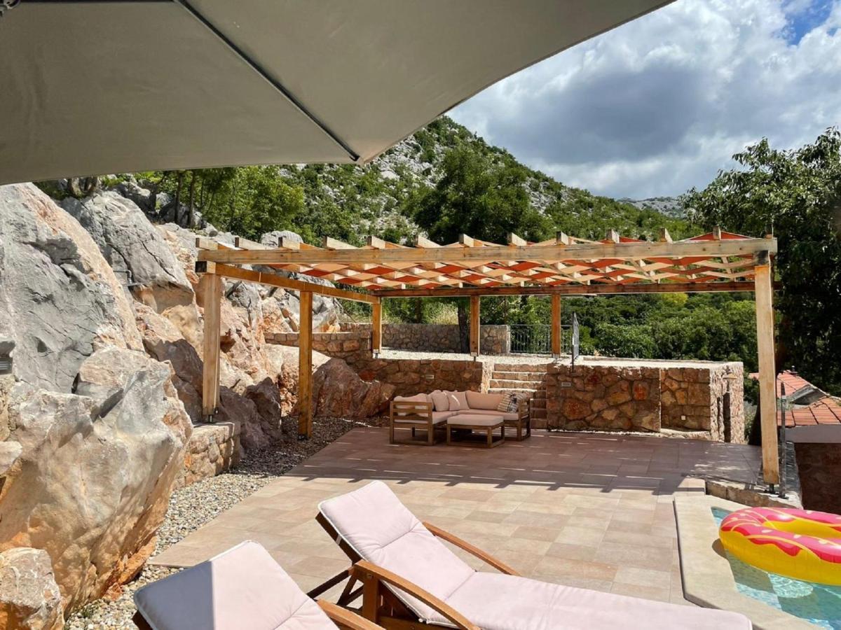 Lovely Holiday Home In Starigrad Eksteriør billede